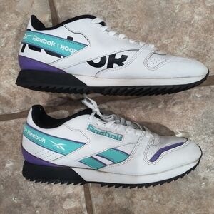 Men's Reebok Classics, size 9.5, white, purple, blue